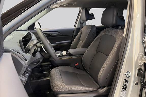 Kia EV5 8 of 18