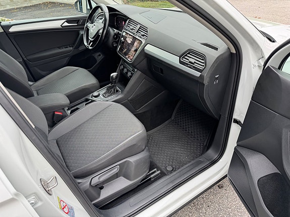 Volkswagen Tiguan 17 of 19