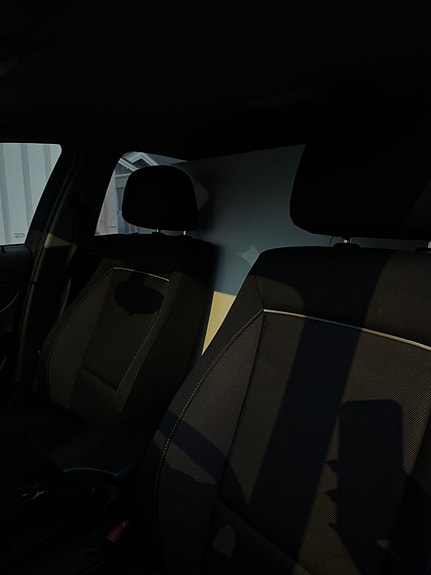 BMW 118d 11 of 17