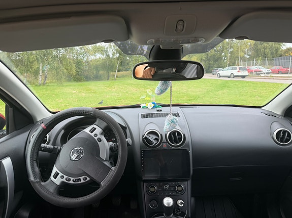 Nissan Qashqai 3 of 6
