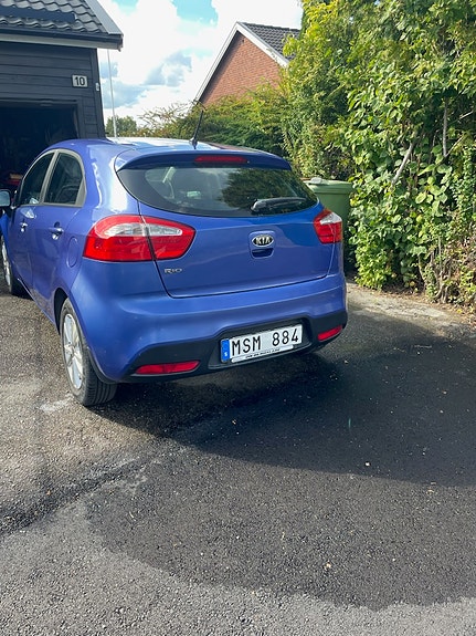 Kia Rio 3 of 5