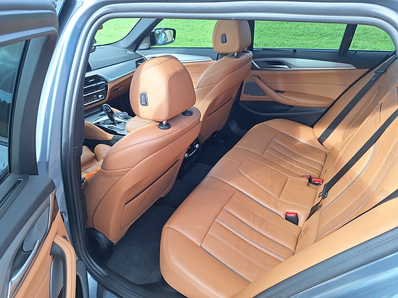 BMW 520d 6 of 8