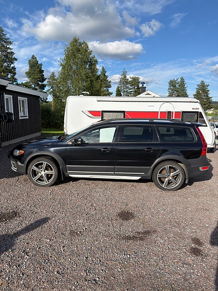 Volvo XC70 3 of 12