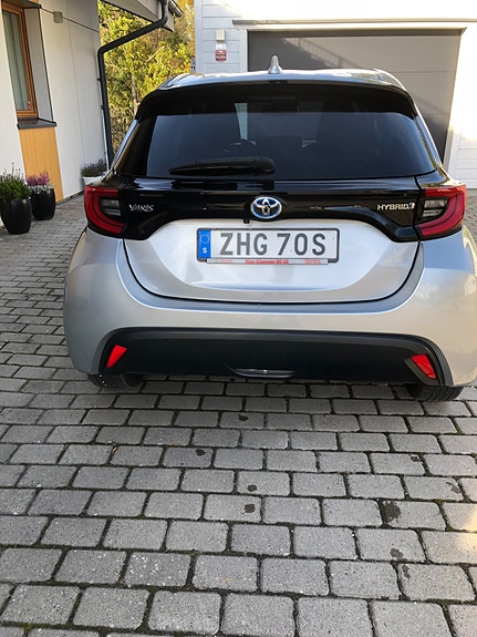 Toyota Yaris 9 of 10