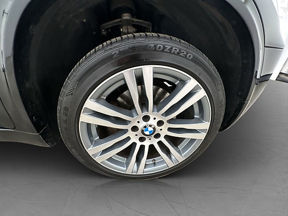 BMW X5 27 of 27