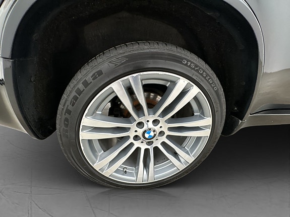 BMW X5 26 of 27