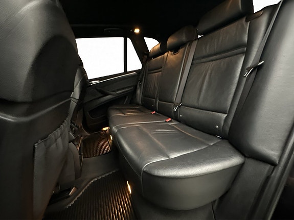 BMW X5 12 of 30