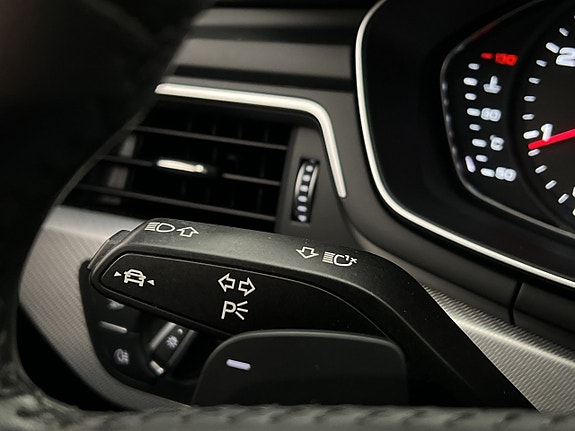 Audi A4 24 of 29