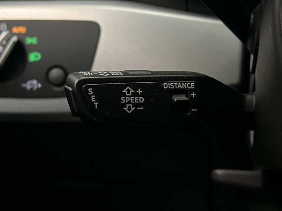 Audi A4 23 of 29