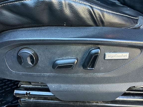 Volkswagen Amarok 18 of 26