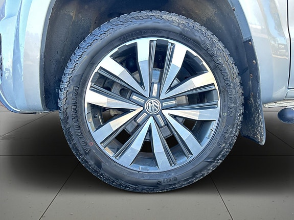 Volkswagen Amarok 14 of 26