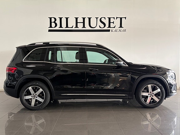 Mercedes-Benz GLB200 2 of 13
