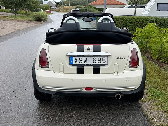 MINI Cooper 3 of 5