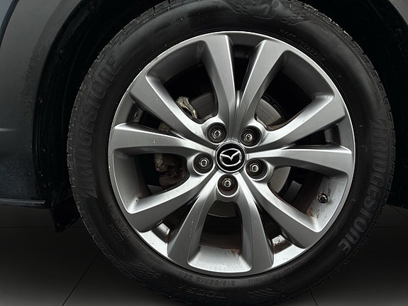 Mazda CX-30 14 of 23