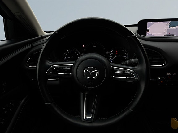 Mazda CX-30 9 of 23
