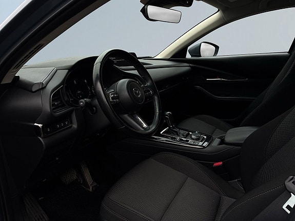 Mazda CX-30 7 of 23