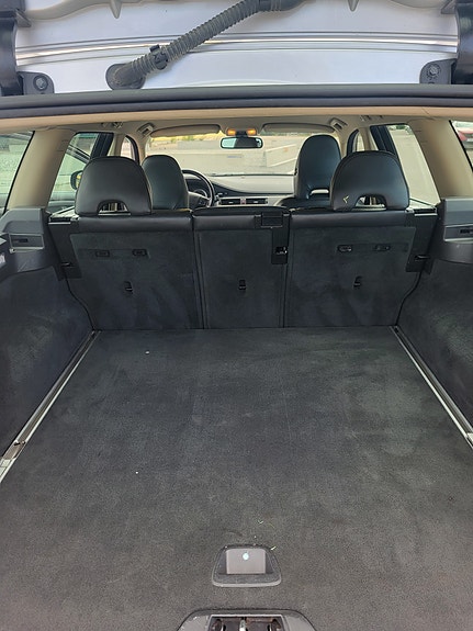 Volvo V70 5 of 6
