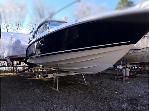 Aquador 23 HT – 2007 med MerCruiser 5.0 MPI 260 hk 13 of 13