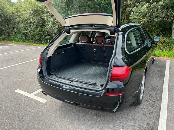 BMW 520d 5 of 6