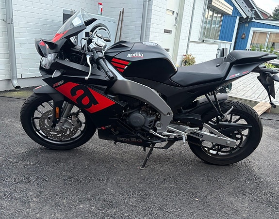 Aprilia Rs 50 2 of 2