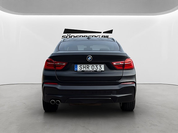 BMW X4 28 of 30