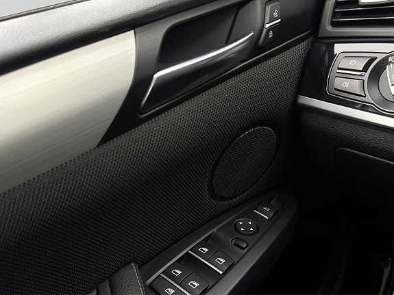 BMW X4 7 of 30