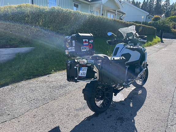 BMW R 1250 GS Adventure 3 of 3