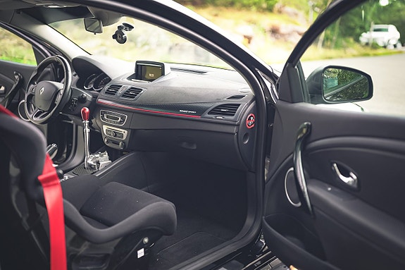 Renault Megane 28 of 30