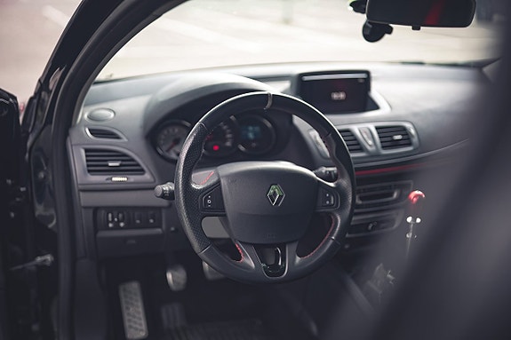 Renault Megane 19 of 30