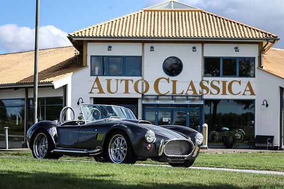 AC Cobra 2 of 27