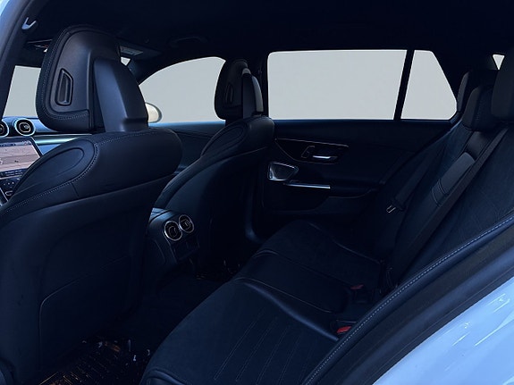 Mercedes-Benz CLA180 d 13 of 22