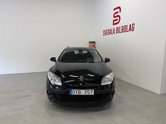 Renault Megane 2 of 11