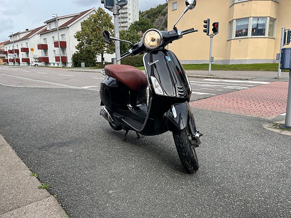 Vespa Primavera 2 takt 2 of 10