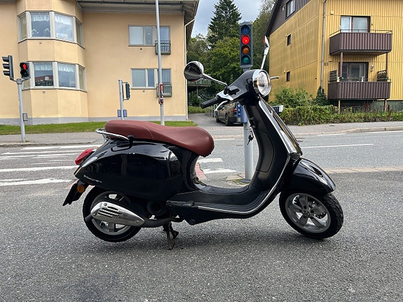 Vespa Primavera 2 takt 4 of 10