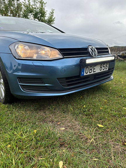 Volkswagen Golf VII 7 of 15