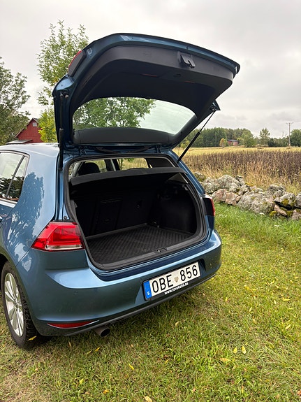 Volkswagen Golf VII 4 of 15