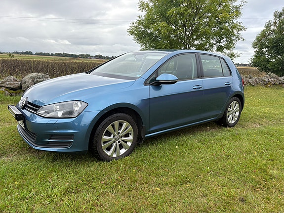 Volkswagen Golf VII 2 of 15