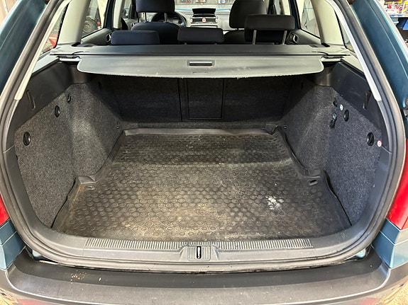 Skoda Octavia 5 of 9