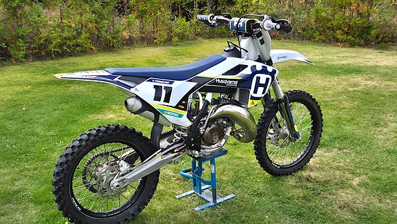 Husqvarna TC 125 *95h gångtid* 2 of 8