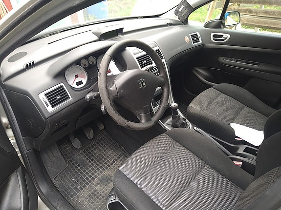 Peugeot 307 4 of 4