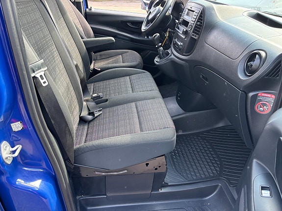 Mercedes-Benz Vito 109 16 of 16