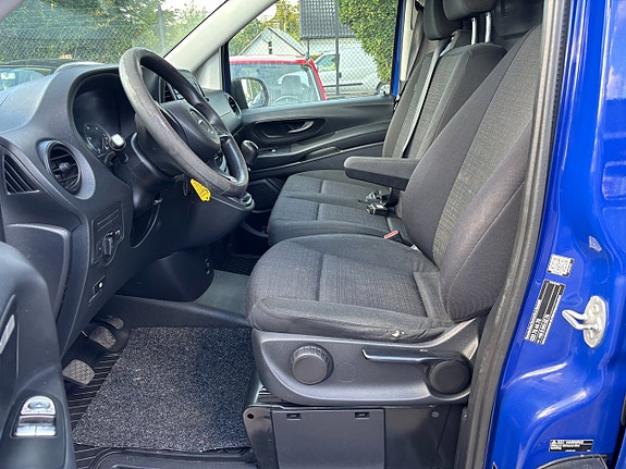 Mercedes-Benz Vito 109 13 of 16