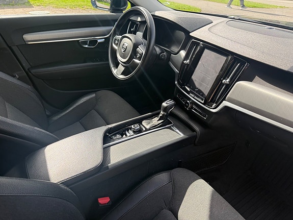 Volvo V90 11 of 15