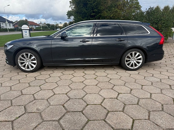 Volvo V90 8 of 15