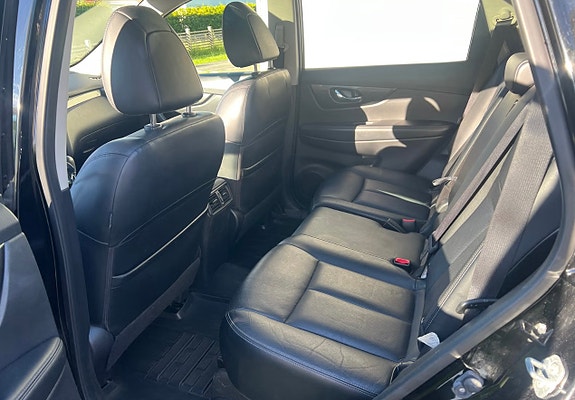 Nissan X-Trail 8 of 9