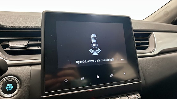 Renault Captur 16 of 24