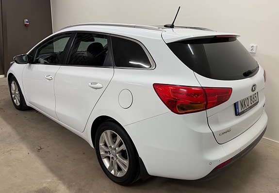 Kia Ceed 3 of 12
