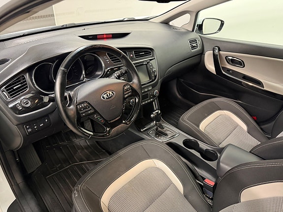 Kia Ceed 5 of 12