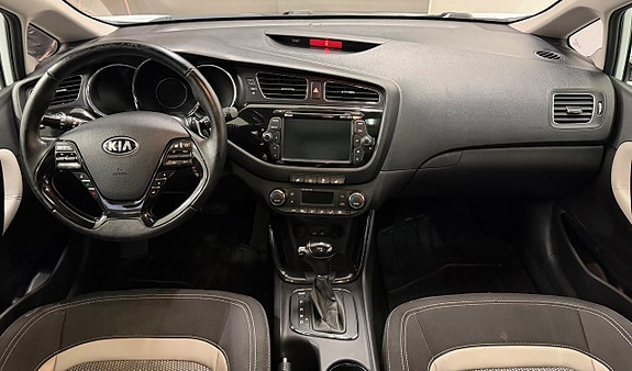 Kia Ceed 6 of 12