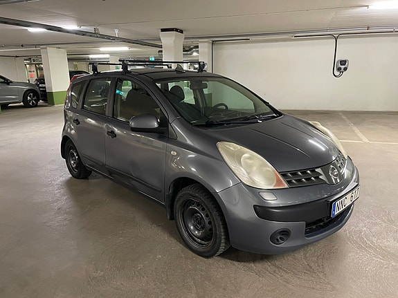 Nissan Note 2 of 6
